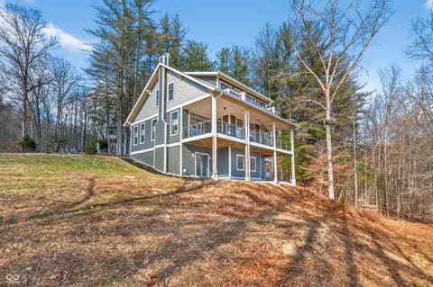 Photo of 6589 Nicole Drive, Nashville, IN