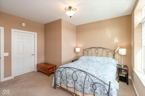 Primary bedroom at 20971 Shoreline Court, Noblesville, IN