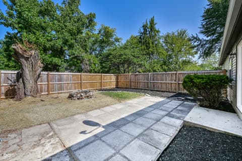 Photo of 8060 Castle Farms Court, Indianapolis, IN