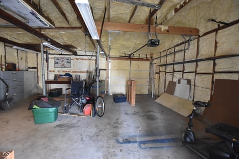 Garage at 502 S State Street, Greenfield, IN