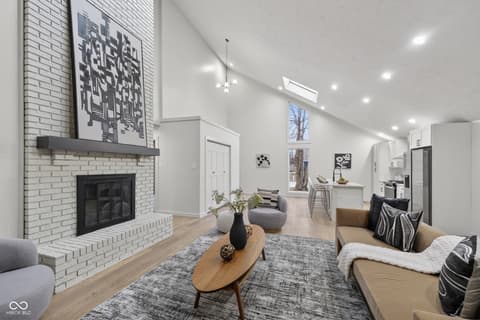 Photo of 897 Nevelle Lane, Carmel, IN