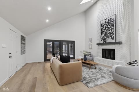 Photo of 897 Nevelle Lane, Carmel, IN