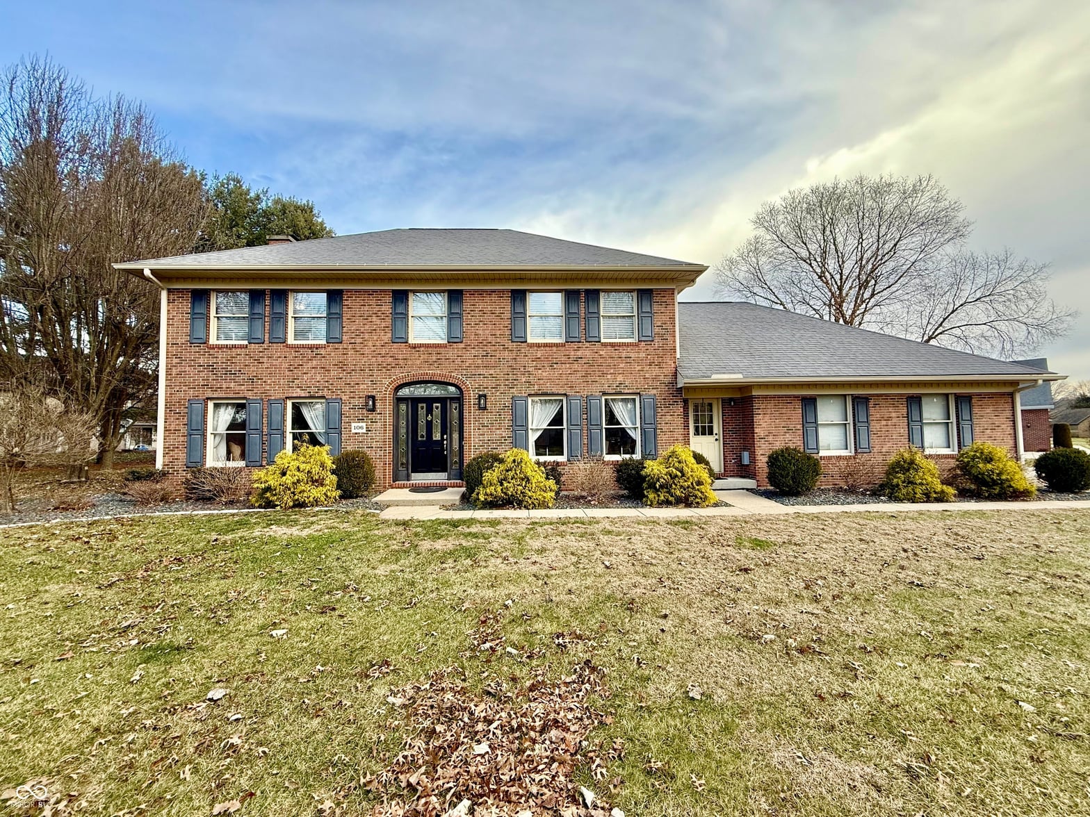 Photo of 106 White Oak Drive, Batesville, IN