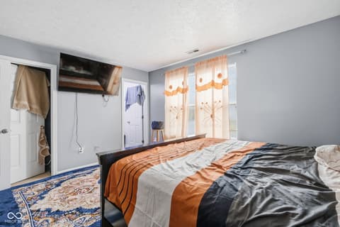 Photo of 7746 Mountain Stream Way, Indianapolis, IN