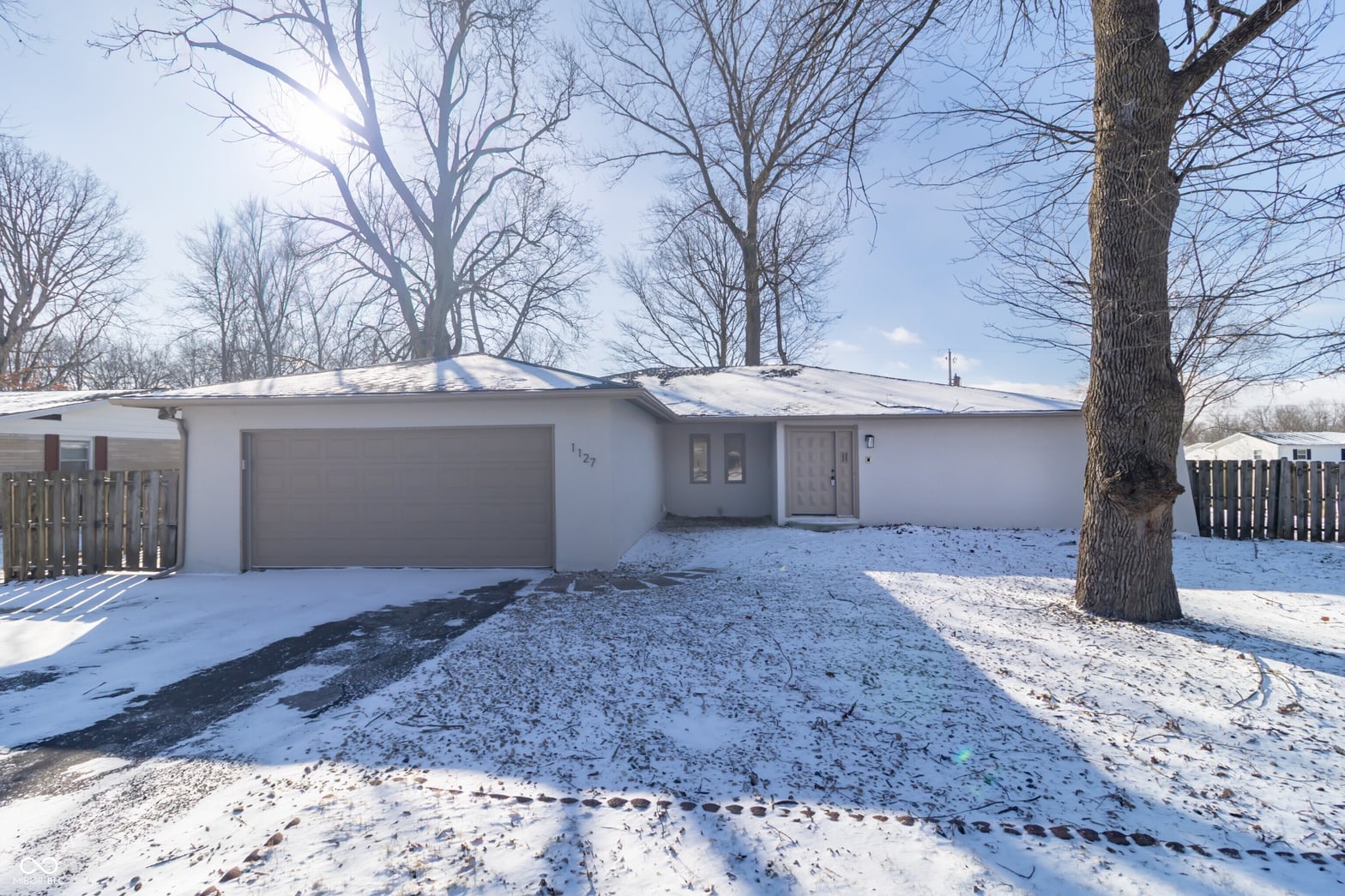 Front exterior at 1127 Hickory Lane, New Castle, IN