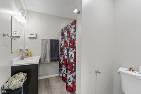 Photo of 1061 W 29th Street, Indianapolis, IN