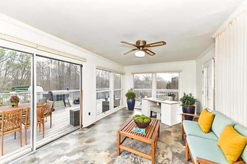 Photo of 6817 W Forest Brook Drive, Fountaintown, IN