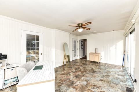 Photo of 6817 W Forest Brook Drive, Fountaintown, IN
