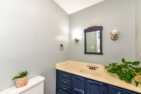 Photo of 6817 W Forest Brook Drive, Fountaintown, IN