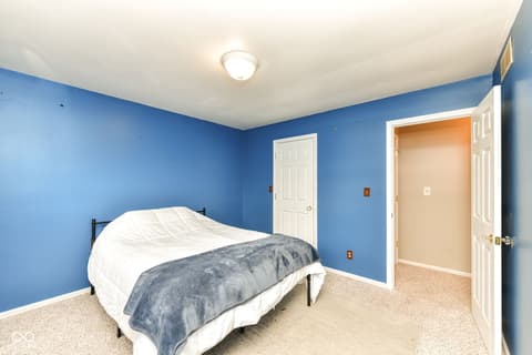 Photo of 6817 W Forest Brook Drive, Fountaintown, IN