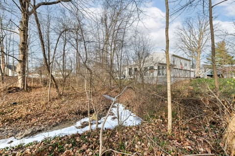 Photo of 6817 W Forest Brook Drive, Fountaintown, IN