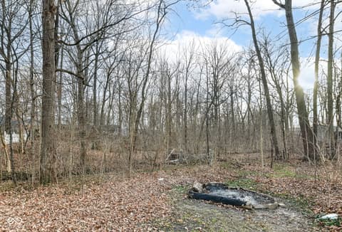 Photo of 6817 W Forest Brook Drive, Fountaintown, IN