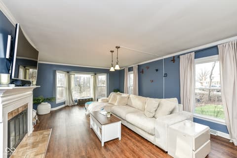 Photo of 6817 W Forest Brook Drive, Fountaintown, IN