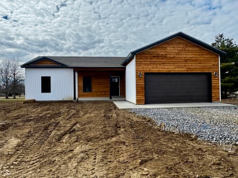 Photo of 780 Northern Acres Drive, Ladoga, IN