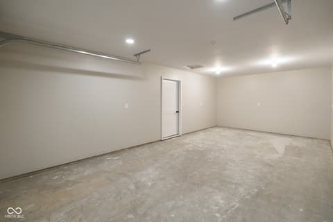 Photo of 403 N Jackson Street, Crothersville, IN