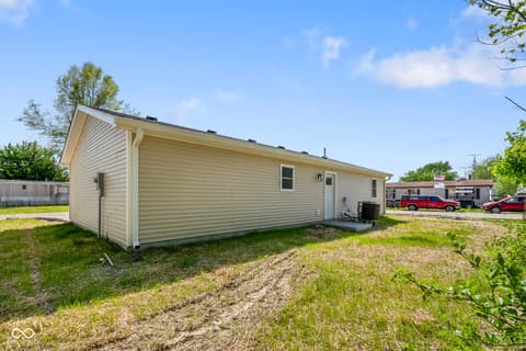 Photo of 403 N Jackson Street, Crothersville, IN