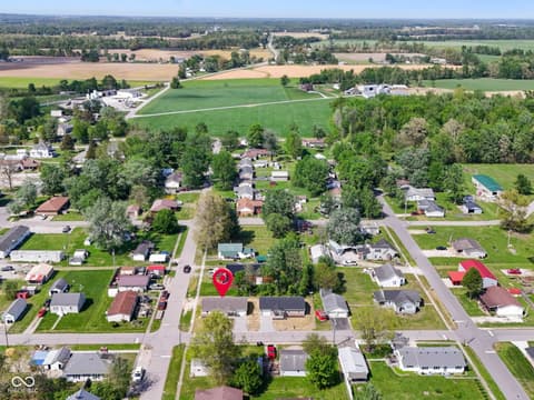 Photo of 403 N Jackson Street, Crothersville, IN