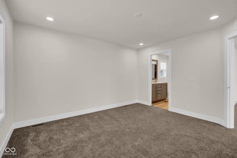 Bedroom at 193 Ivy Court, Cloverdale, IN