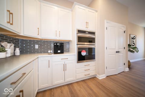 Photo of 7942 Beaumont Green Place, Indianapolis, IN