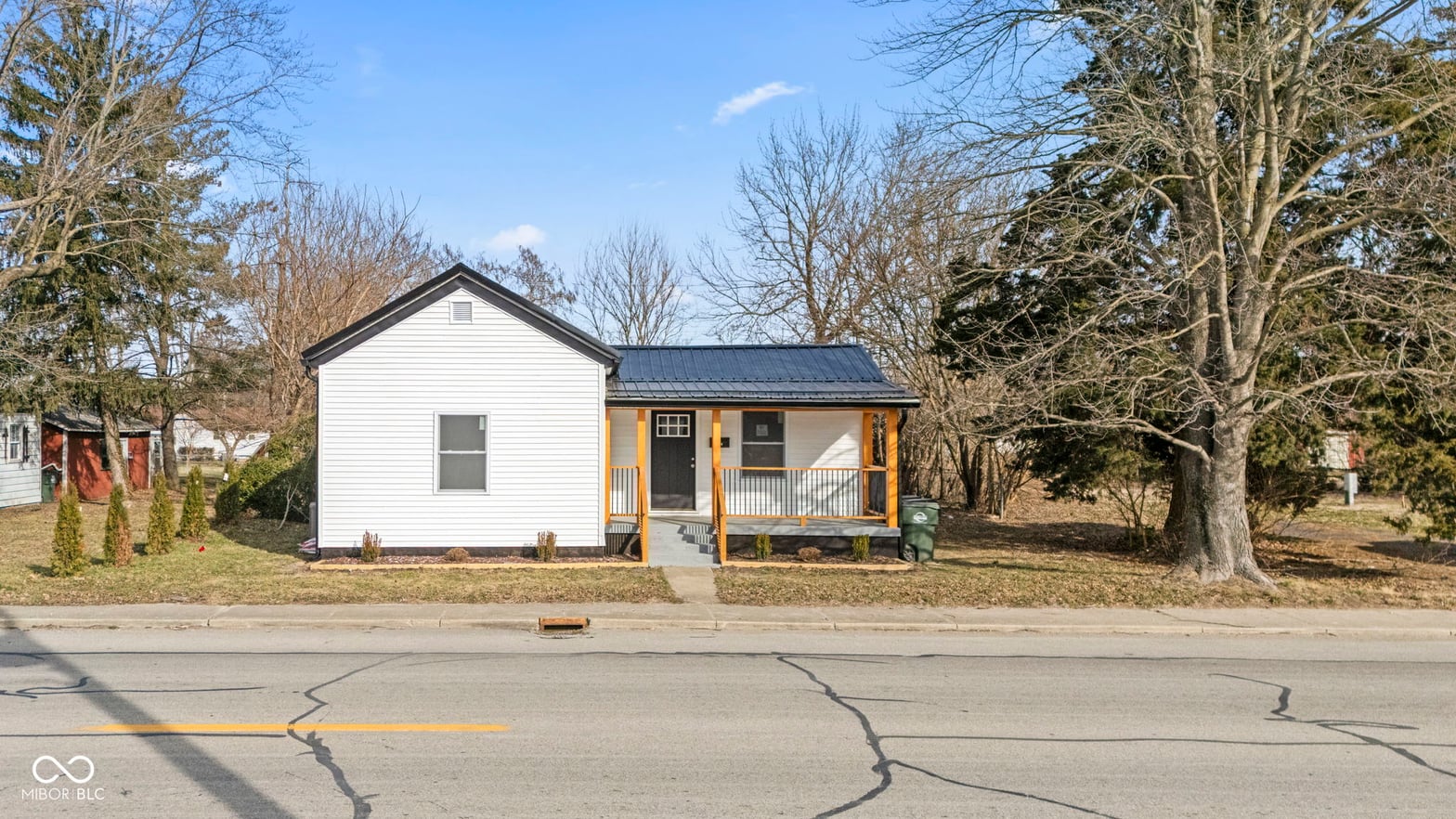 Photo of 211 N Armstrong Street, Crothersville, IN