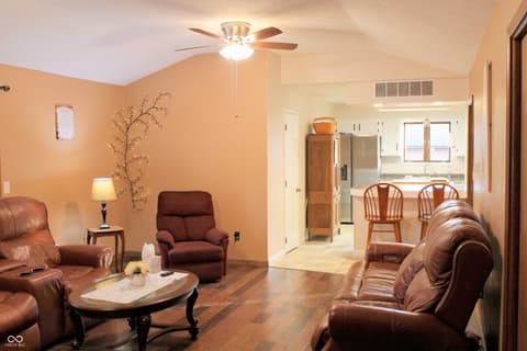 Photo of 441 Mutton Creek Drive, Seymour, IN