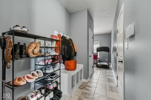 Photo of 7158 Lakeland Trails Boulevard, Indianapolis, IN