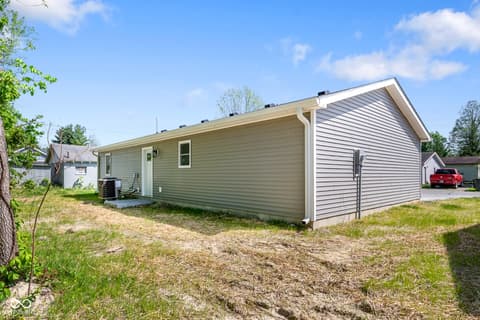 Photo of 502 E Bard Street, Crothersville, IN