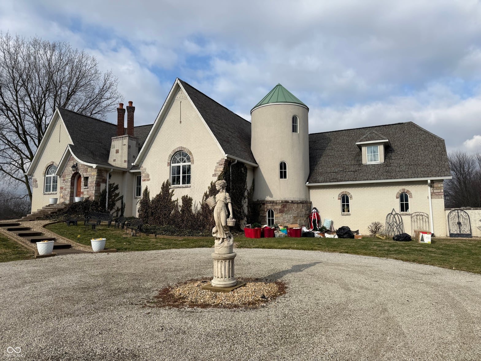 Photo of 1646 E 600 N, Whiteland, IN