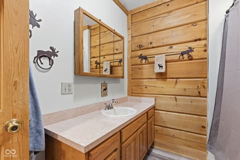 Photo of 8277 E Lake Shore Drive, Rockville, IN