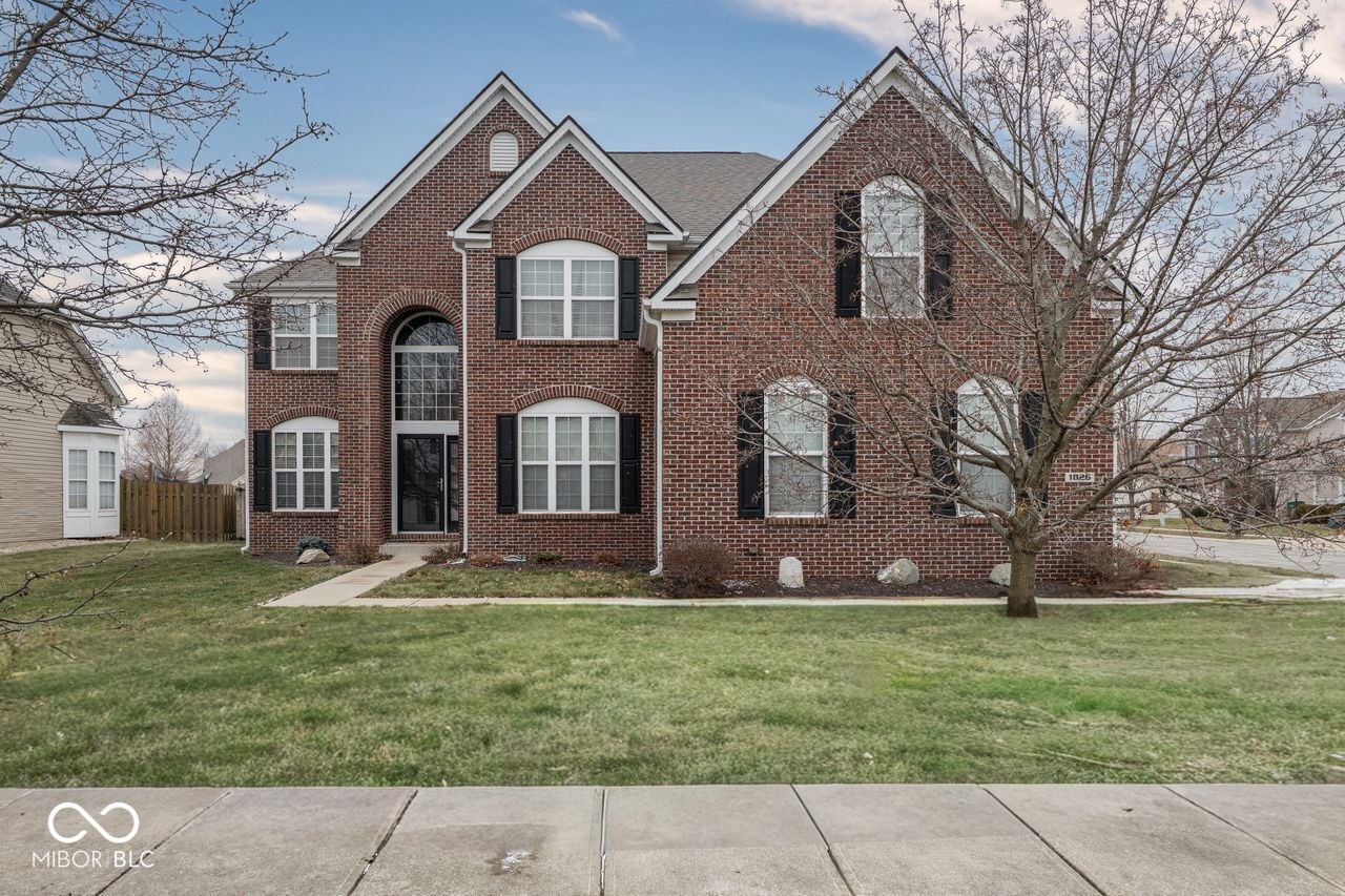 Photo of 1826 Ballyganner Drive, Avon, IN