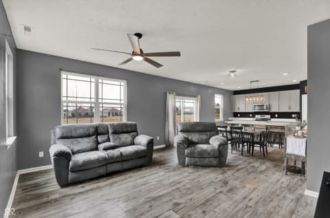 Photo of 796 Sonoma Lane, Greenfield, IN