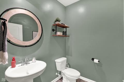 Photo of 796 Sonoma Lane, Greenfield, IN