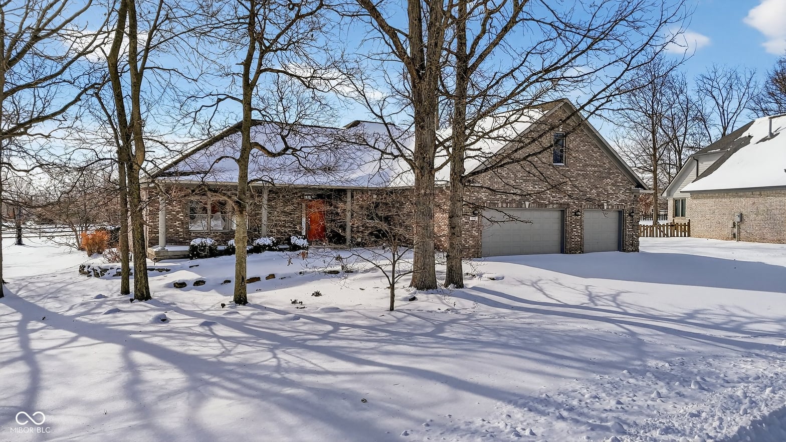 Front exterior at 5268 Oakbrook Drive, Plainfield, IN