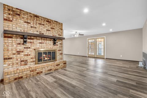 Family room at 3693 N 675 E, Darlington, IN