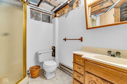 Bathroom at 3693 N 675 E, Darlington, IN