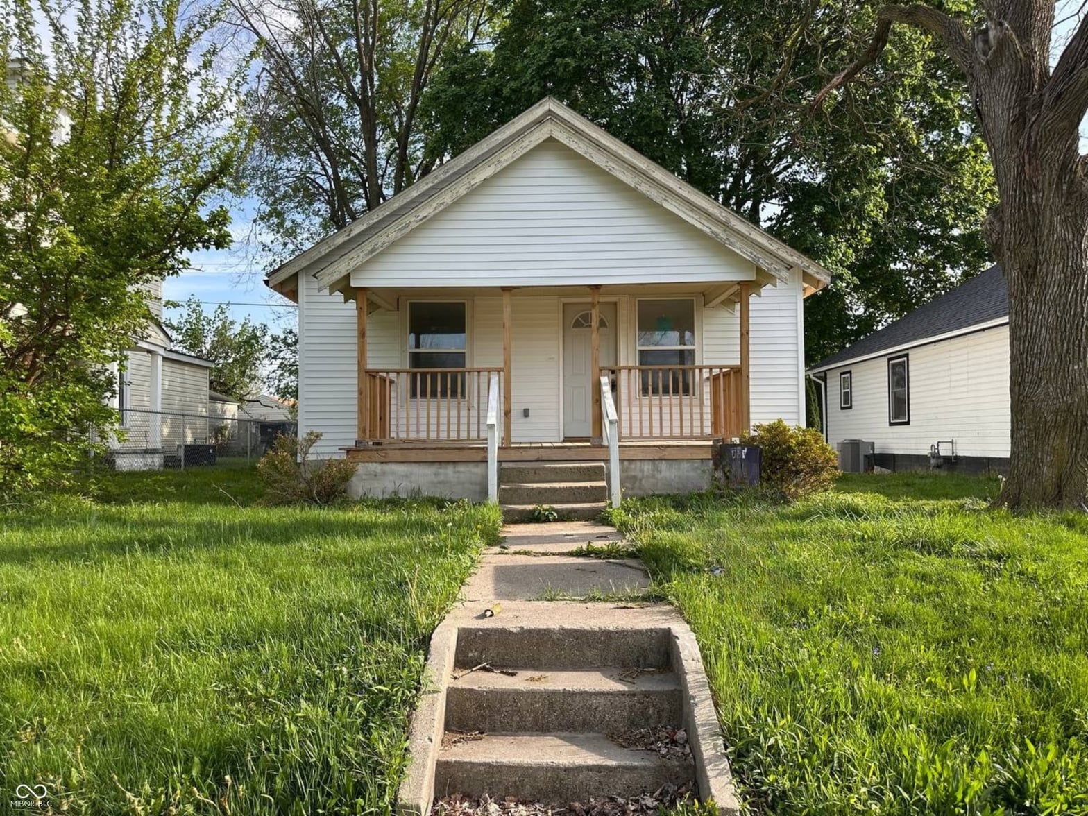 Front exterior at 1107 E Mulberry Street, Kokomo, IN