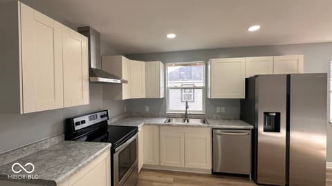 Kitchen at 1107 E Mulberry Street, Kokomo, IN
