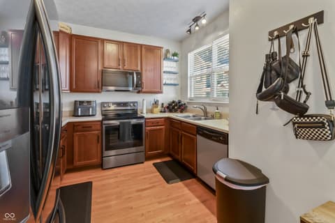 Photo of 2410 N College Avenue, Indianapolis, IN