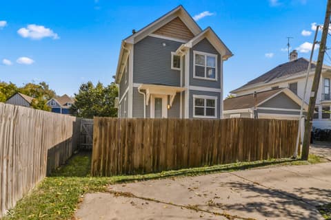 Photo of 2410 N College Avenue, Indianapolis, IN