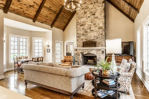 Living room at 5158 N 1000 W, Thorntown, IN