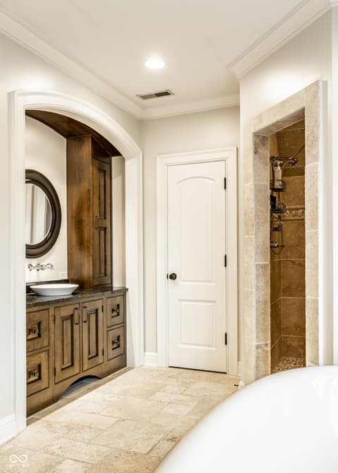Primary bathroom at 5158 N 1000 W, Thorntown, IN
