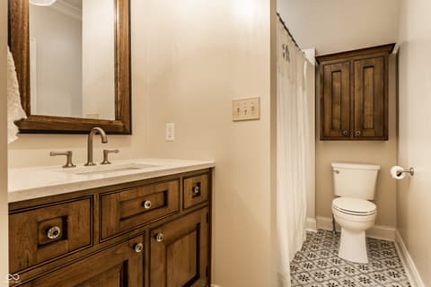 Bathroom at 5158 N 1000 W, Thorntown, IN