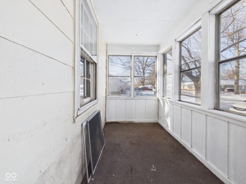 Photo of 17 W 40th Street, Anderson, IN