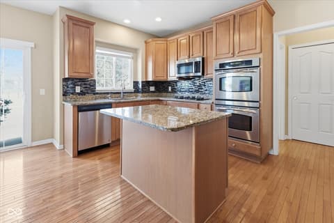 Kitchen at 12710 Tuscany Boulevard, Carmel, IN
