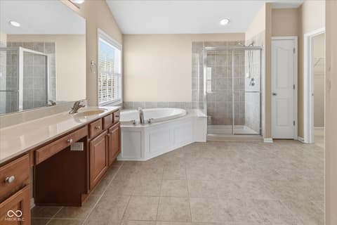 Primary bathroom at 12710 Tuscany Boulevard, Carmel, IN