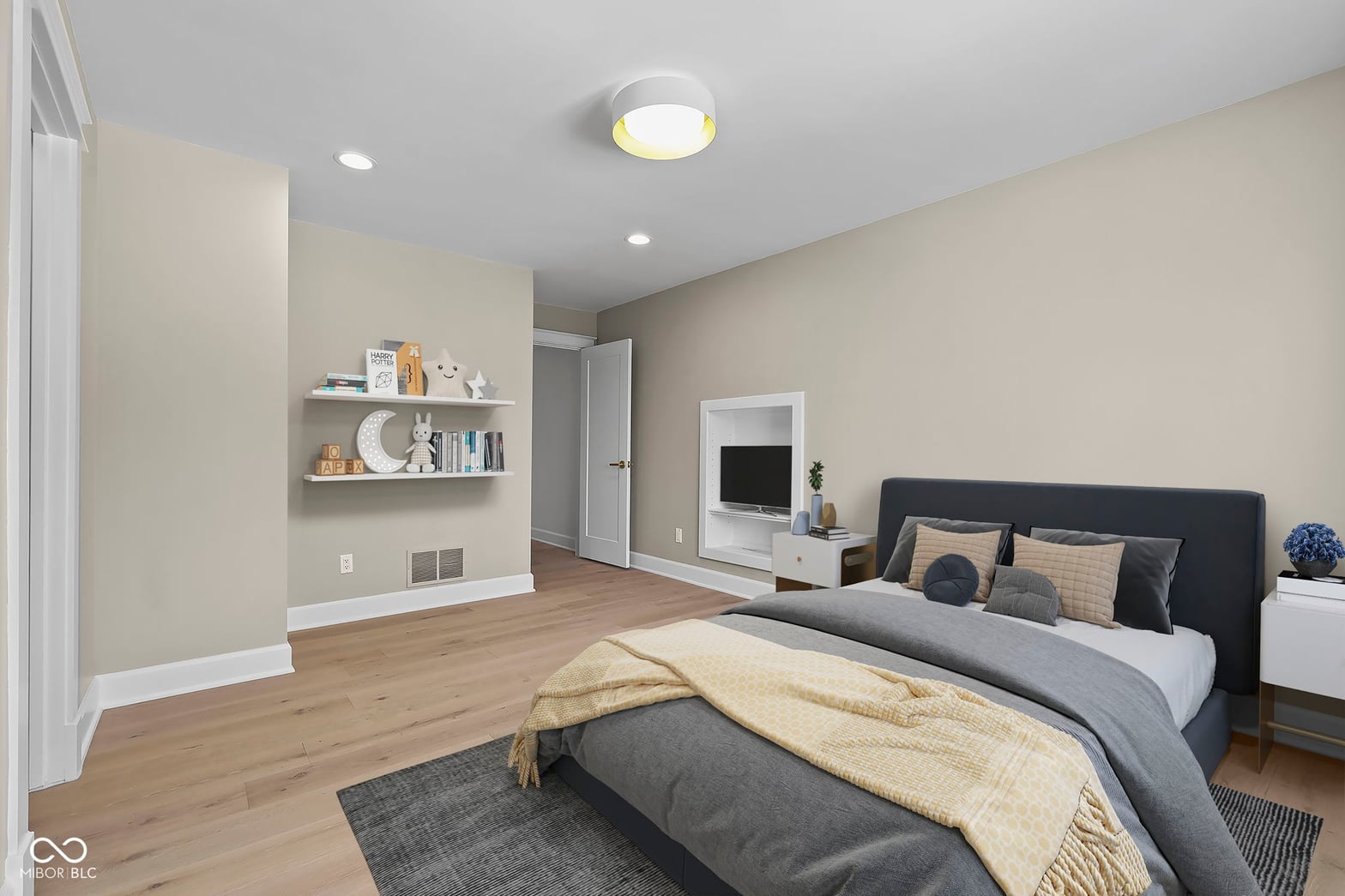 Bedroom