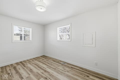 Photo of 133 S Sheridan Avenue, Indianapolis, IN