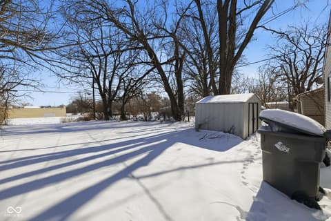 Photo of 133 S Sheridan Avenue, Indianapolis, IN