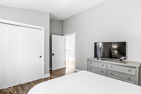 Photo of 741 Parkway Avenue, Indianapolis, IN