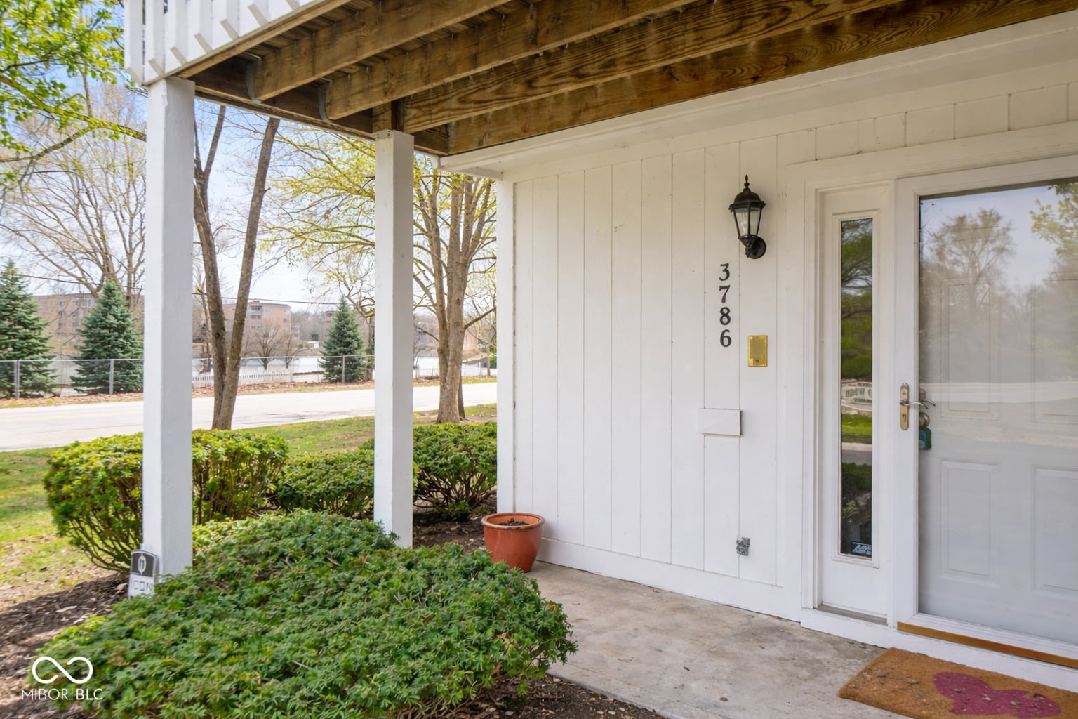Photo of 6873 Shore Island Drive, Indianapolis, IN